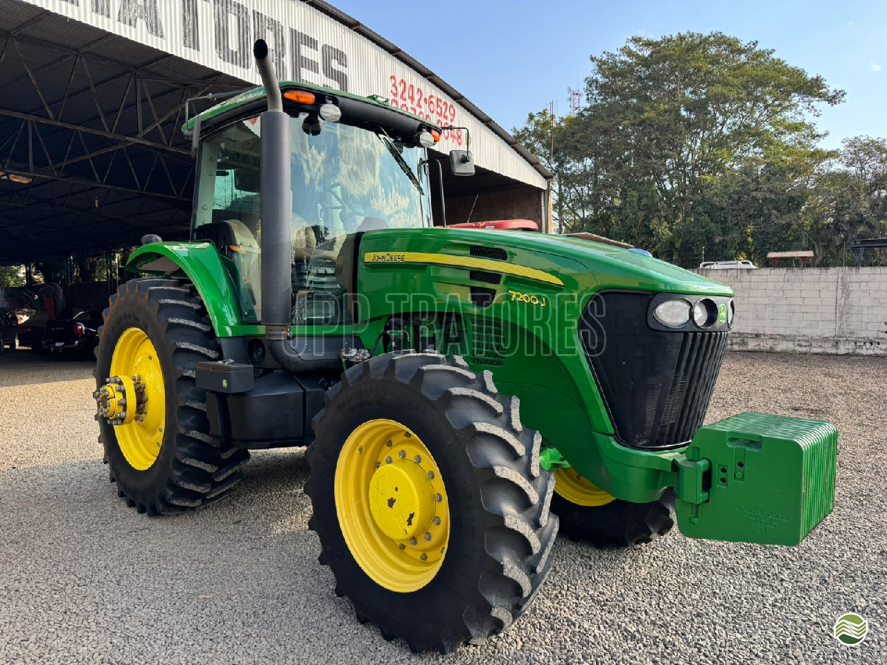 TRATOR JOHN DEERE JOHN DEERE 7200J Tração 4x4 JPP Tratores MONTE ALTO SÃO PAULO SP